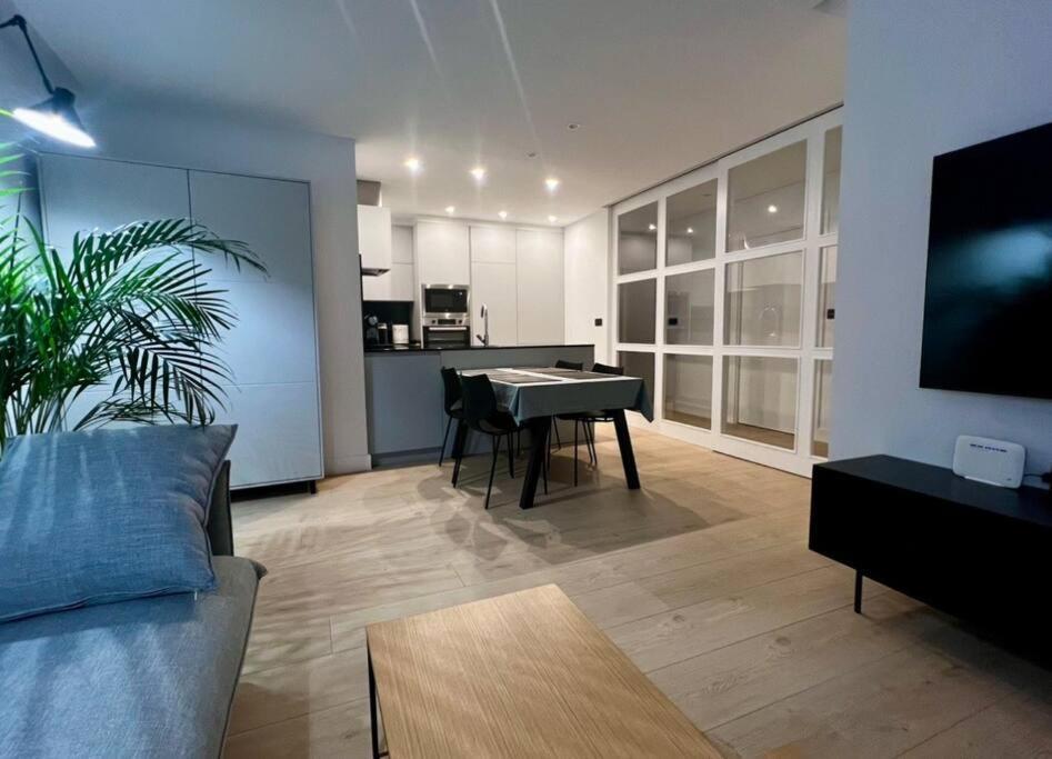 Malecon 47 Apartamento Reformado En Primera Linea Leilighet Muxia Eksteriør bilde